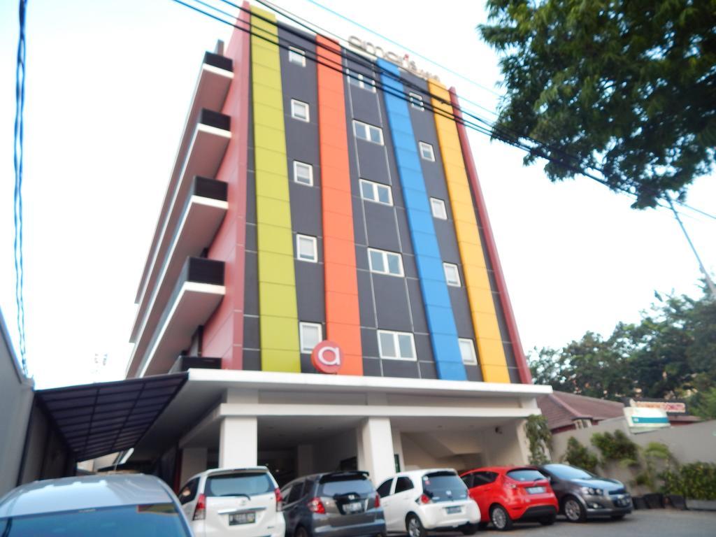 Amaris Hotel Senen Jakarta Extérieur photo