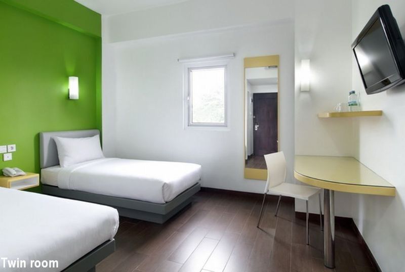 Amaris Hotel Senen Jakarta Extérieur photo